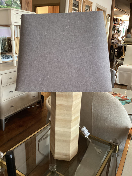 Wooden lamp w/ grey shade 💡