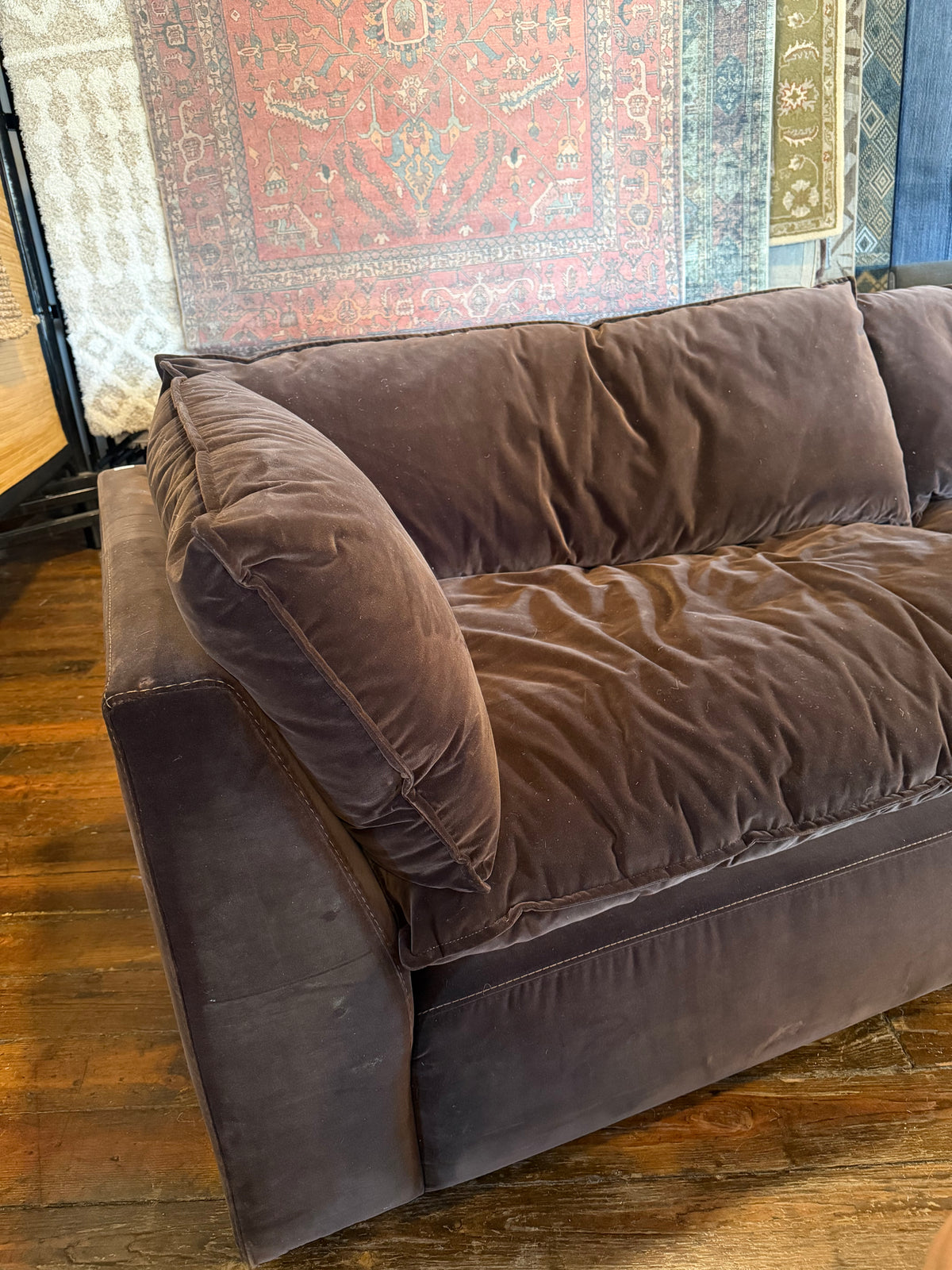 Four Hands Surrey Cocoa sofa 🤎