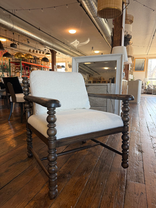 Four Hands boho linen chair w/ pine eucalyptus frame♟️