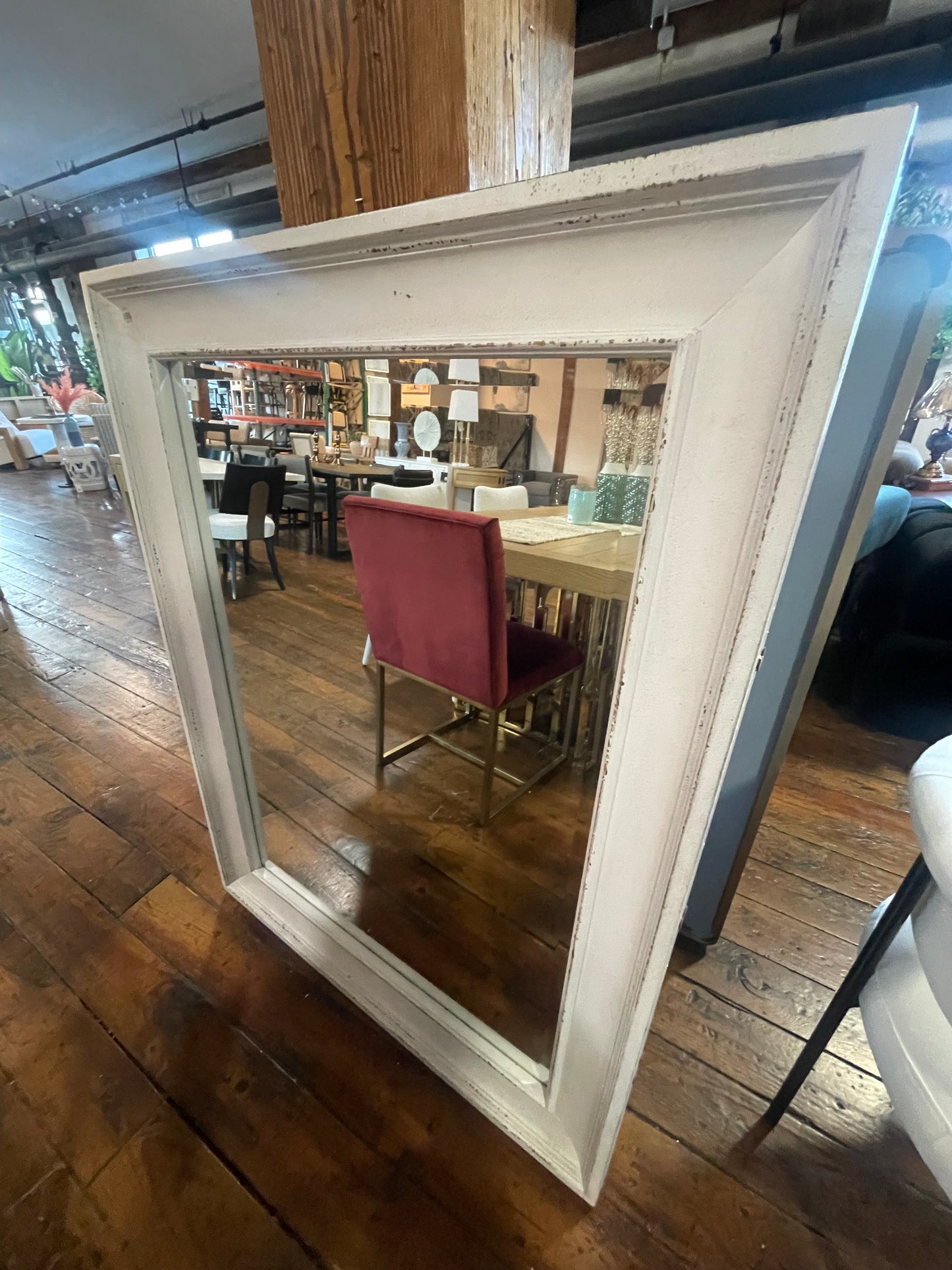 Big rustic mirror w/ antique white finish 🤍