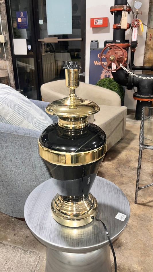 Retro gold & black table lamp ✨