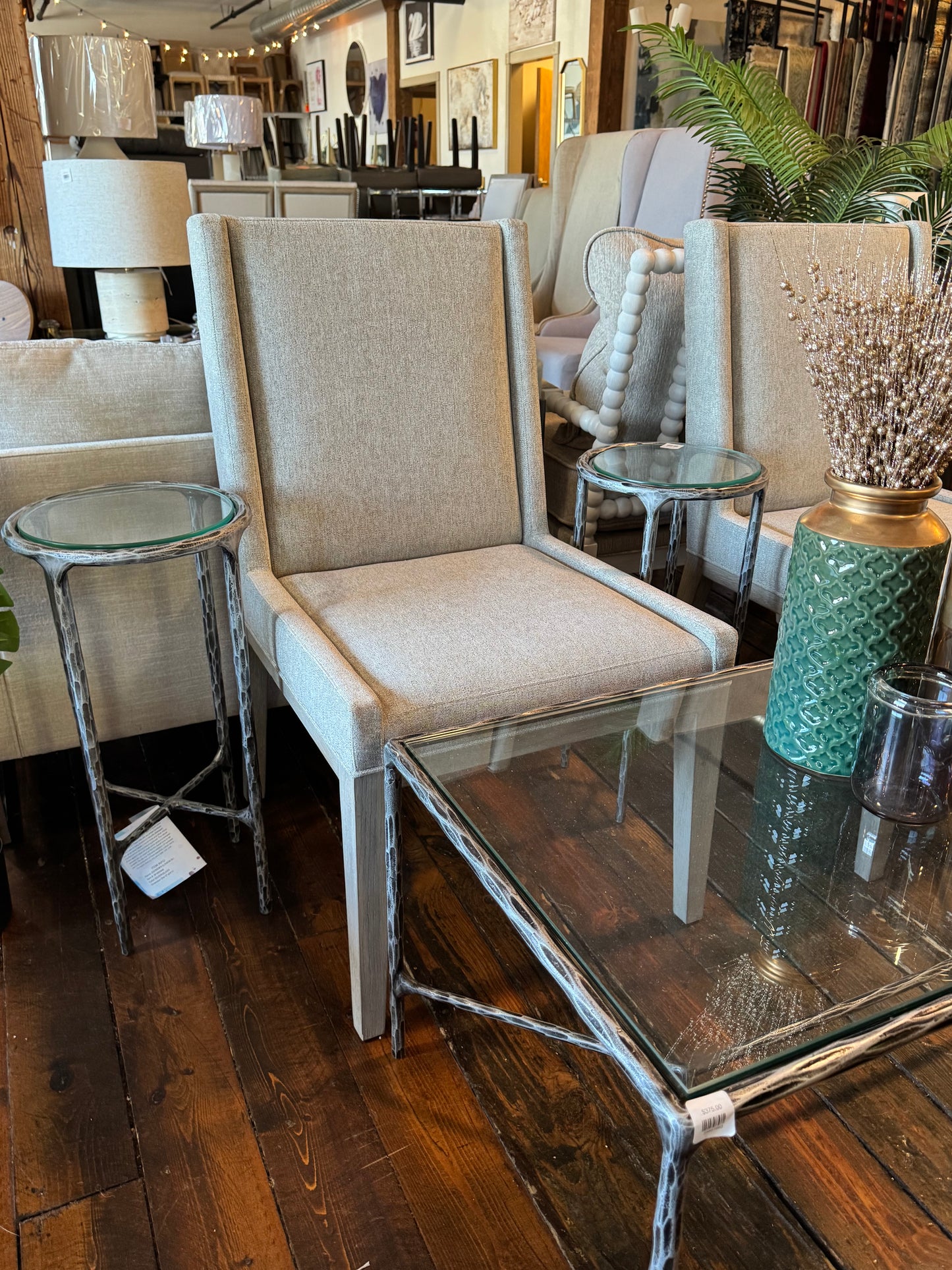 Light gray Bernhardt chair ◻️