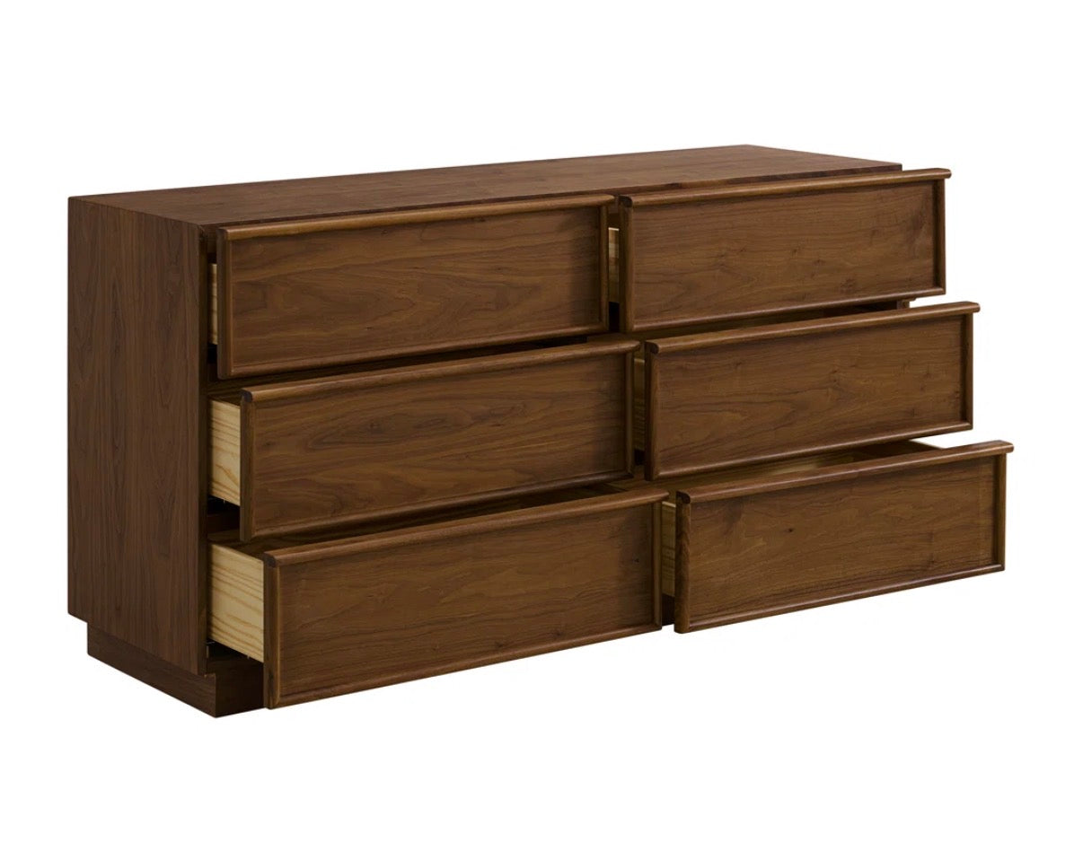 60” walnut MCM dresser 🤎