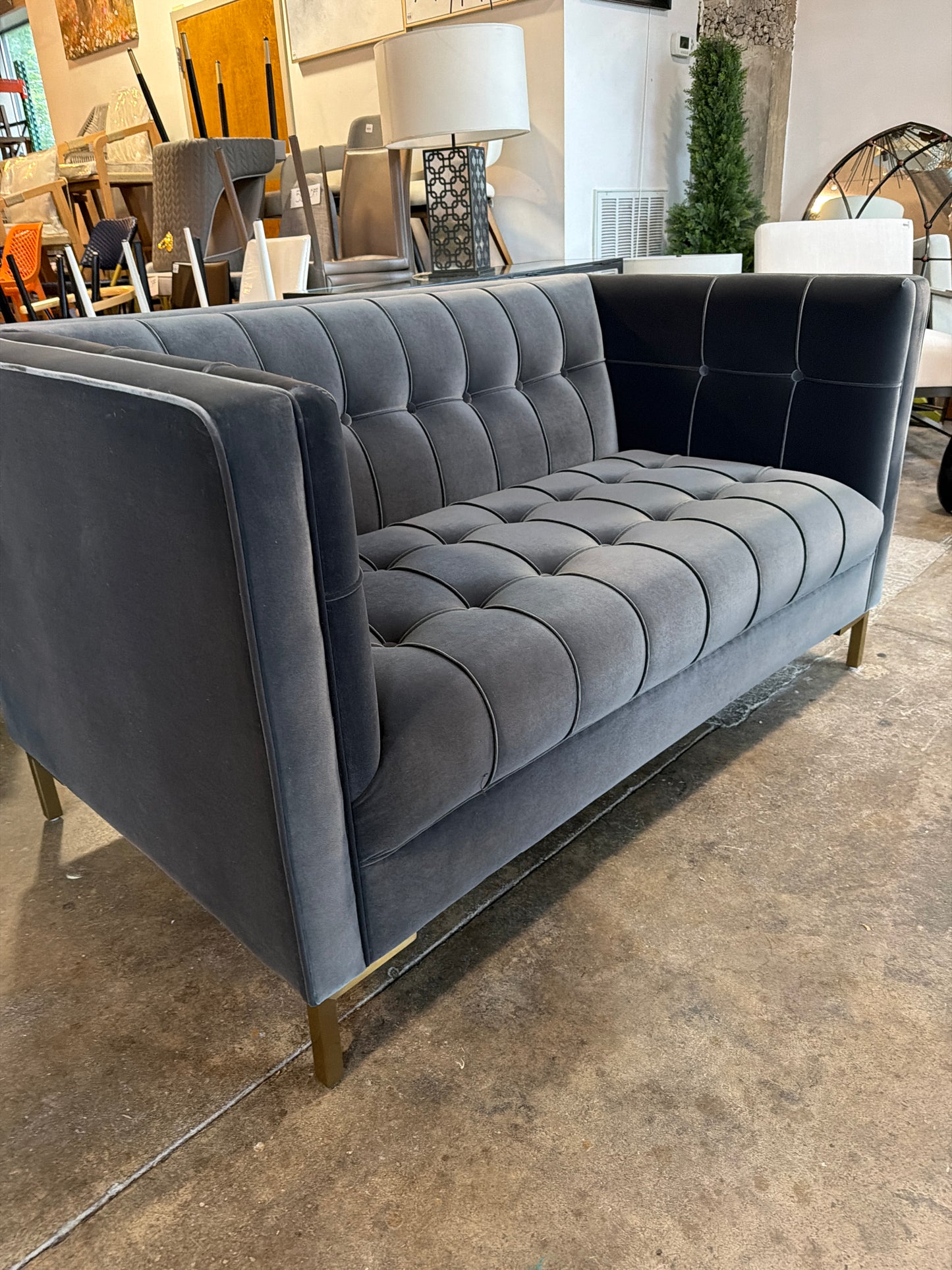Channel stitched gray velvet loveseat 🩶