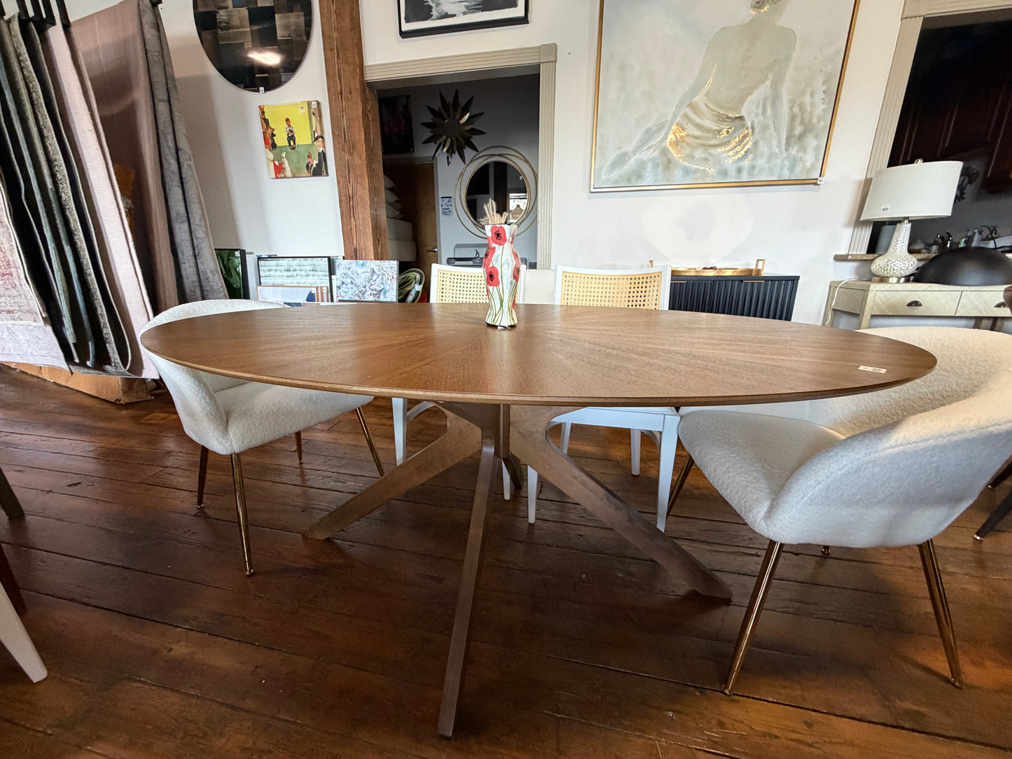 71" oval wood dining table in walnut 🤎🍽️