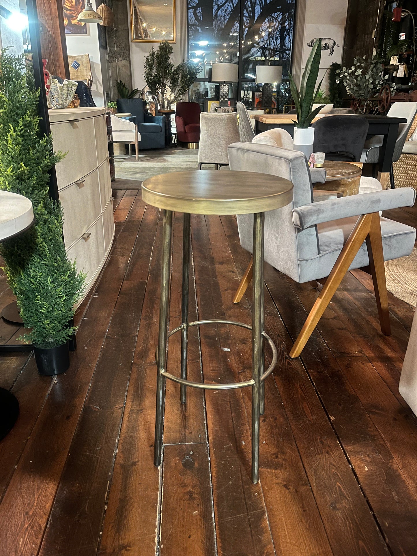 Gold barheight barstool or end table ✨