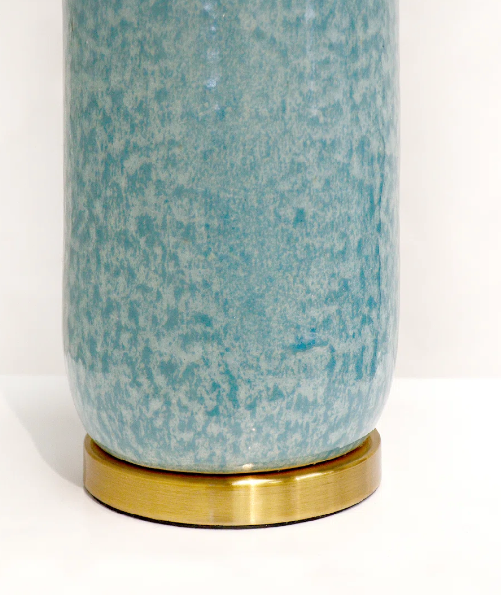Speckled light blue ceramic table lamp 💡