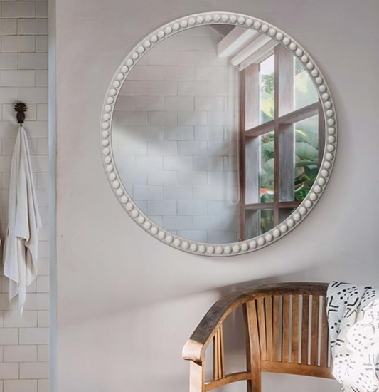White beaded frame 30" diameter mirror 🤍