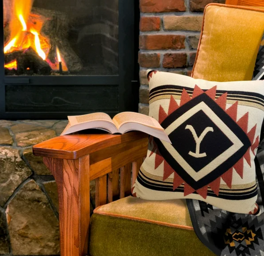 Yellowstone 20" x 20" double sided woven pillow 🏕️