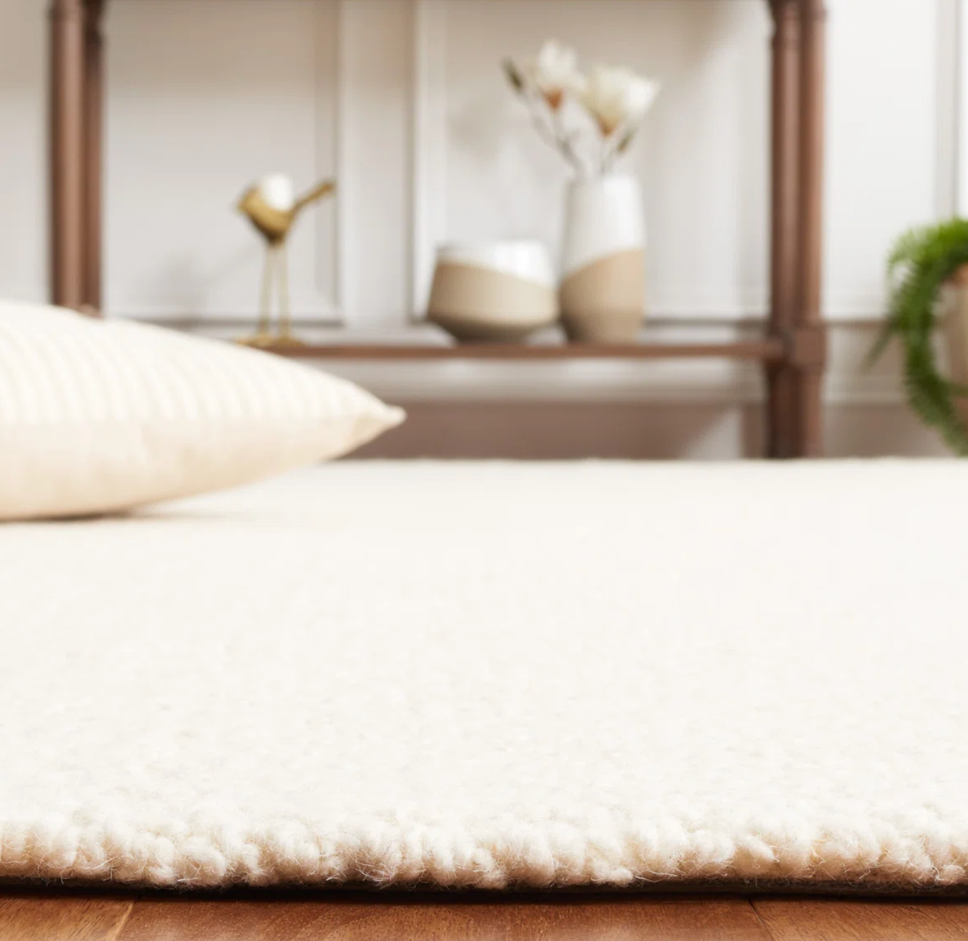 6x9 handtufted, super soft ivory wool rug 🪴