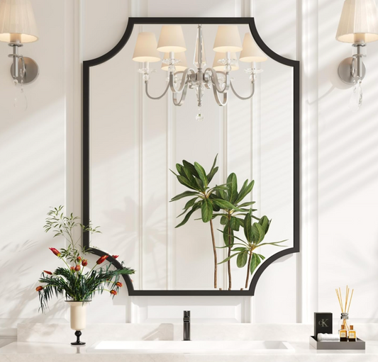 Black 30x40 scalloped bevelled mirror 🖤
