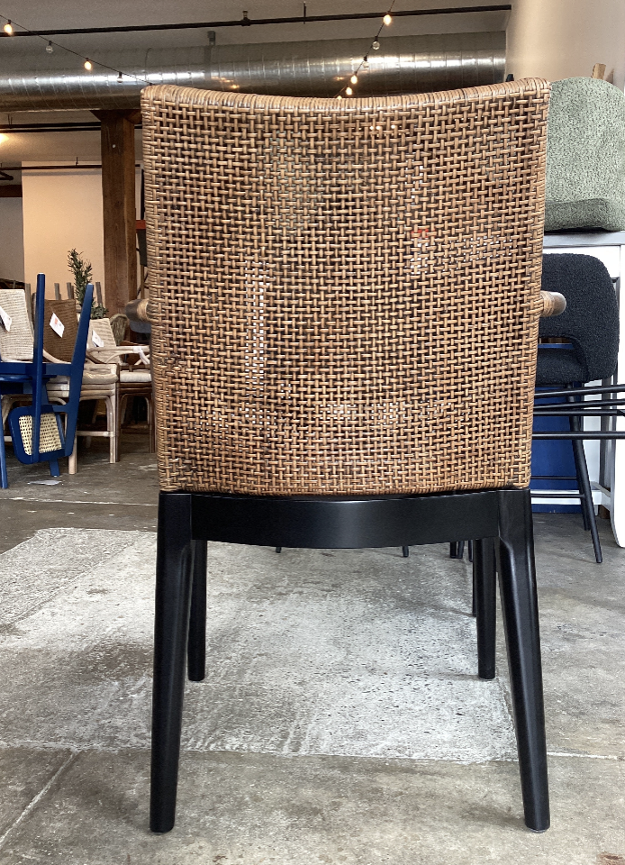 Natural wicker rattan accent chair w/ white cushion🌻