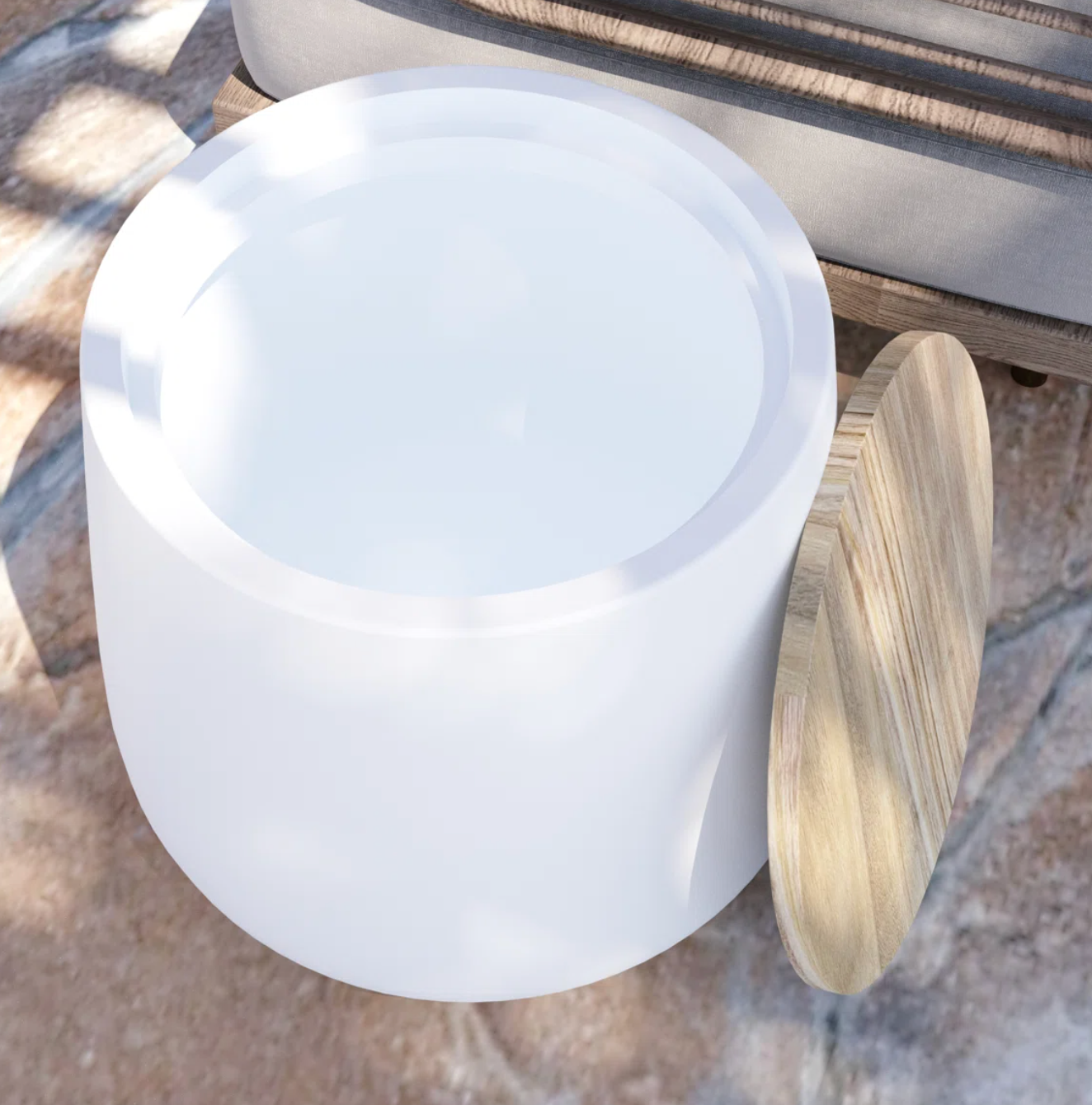 Round white indoor / outdoor end table w/ storage 🤍