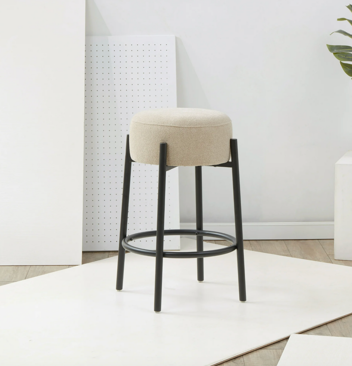 Upholstered tan backless barheight barstool 🥃
