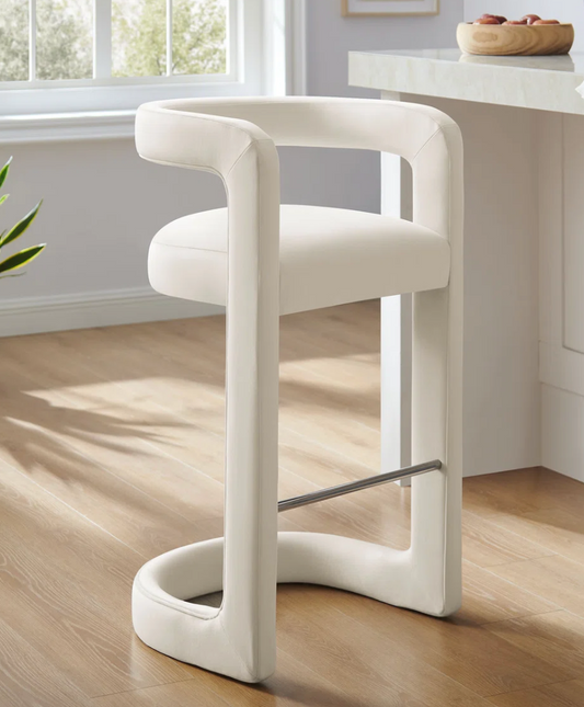 Modern velvet alabaster barstool 🍷