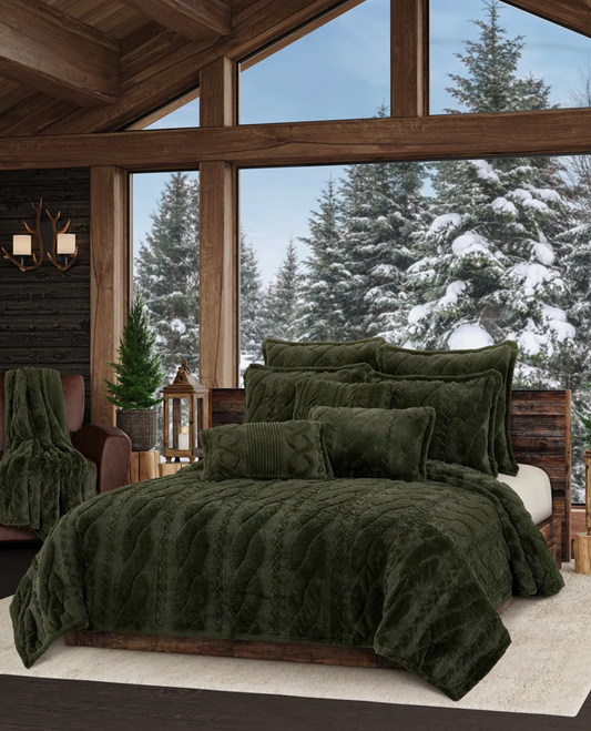 Soft & plush evergreen King quilt set 🌲