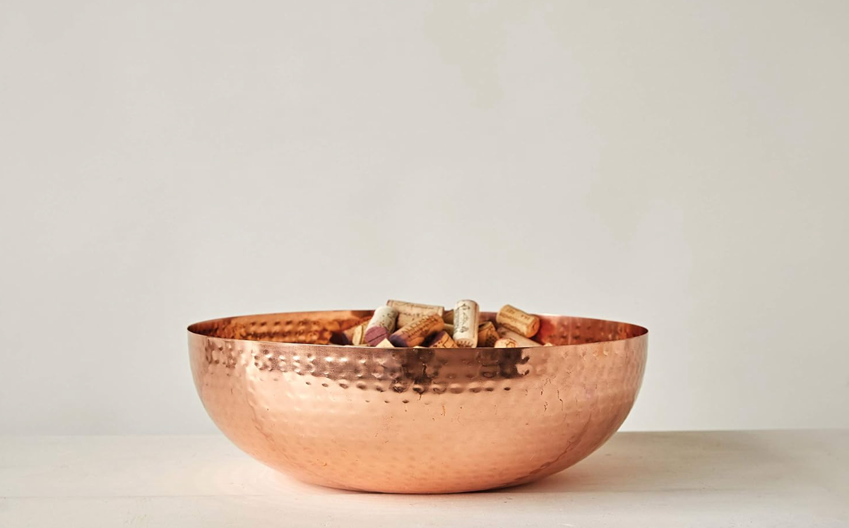 Round hammered copper finish metal bowl 🥣