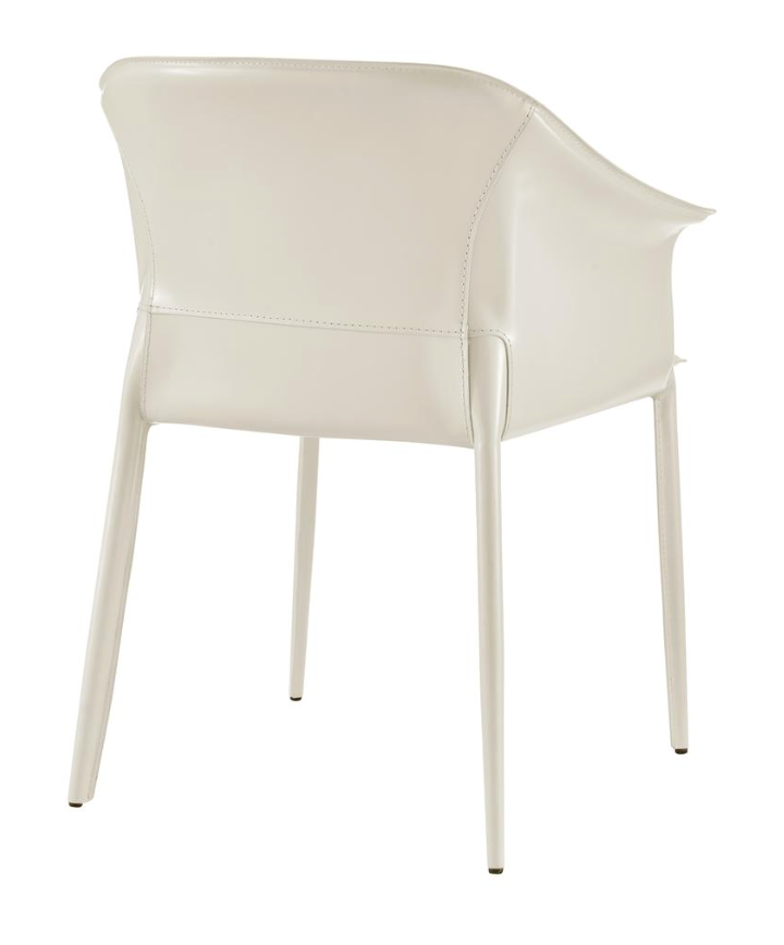 Recycled white leather armchair 🤍