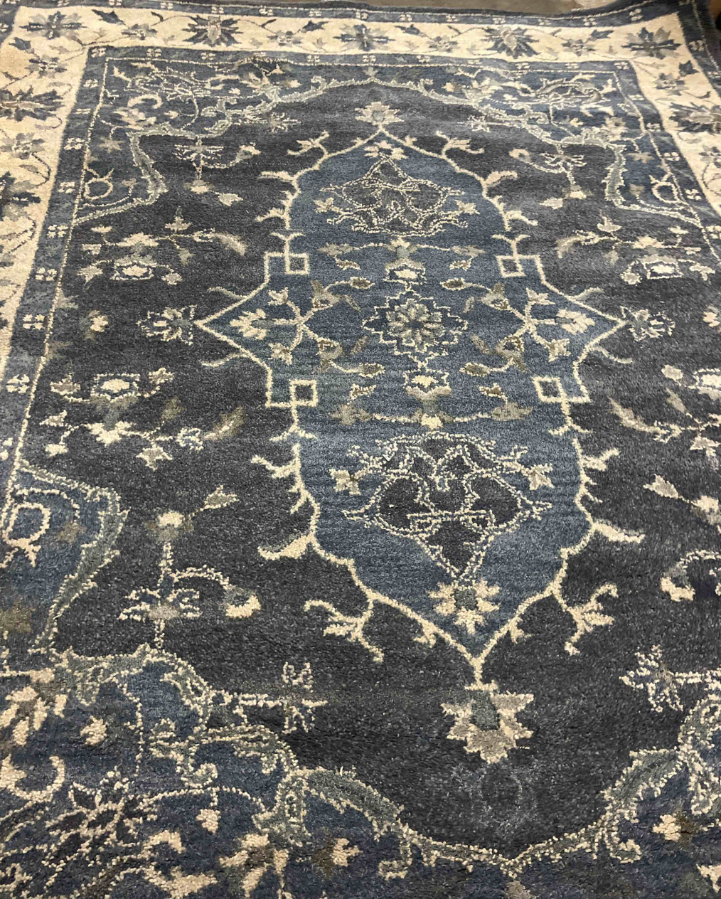 8x10 flint gray Oushak botanical rug 🩶