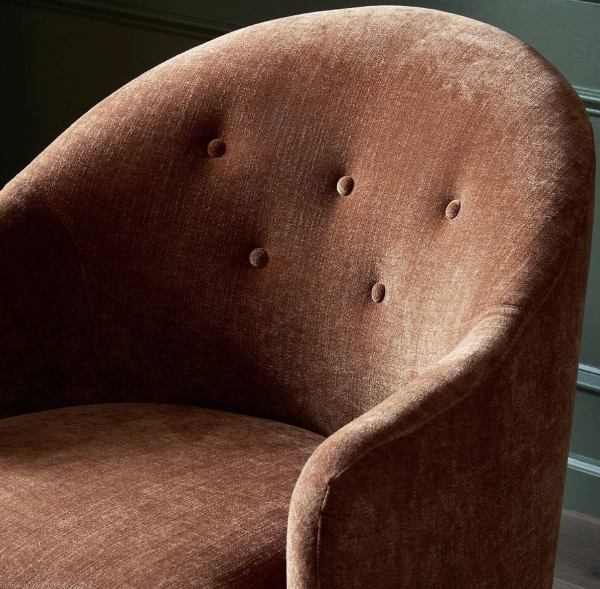 Four Hands armchair in sienna 🧶