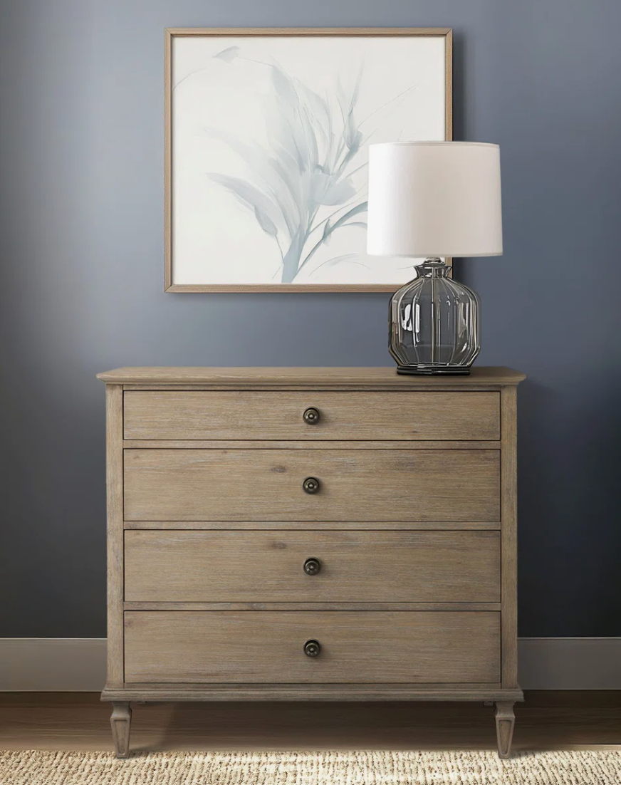 Light natural brown wood 4-drawer 40" dresser 🪴