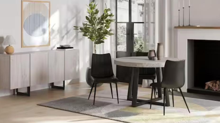 2 black vegan leather dining chairs w/ metal legs 🖤