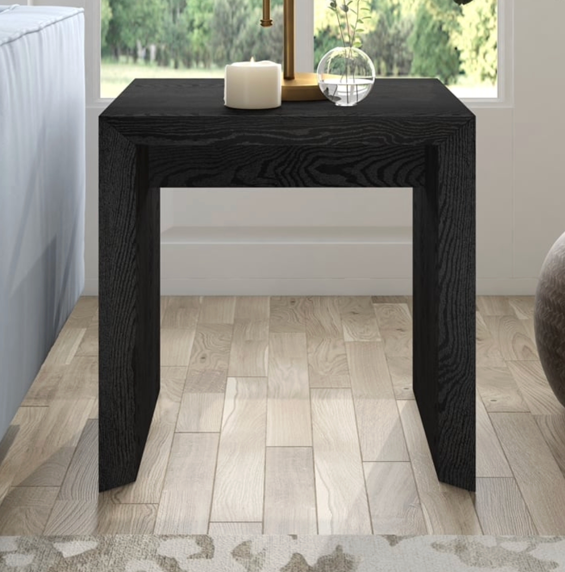 Modern black end table w/ beveled edges 🖤