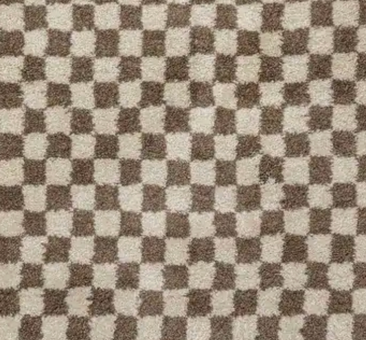 5x8 beige checkered shag rug 🏁