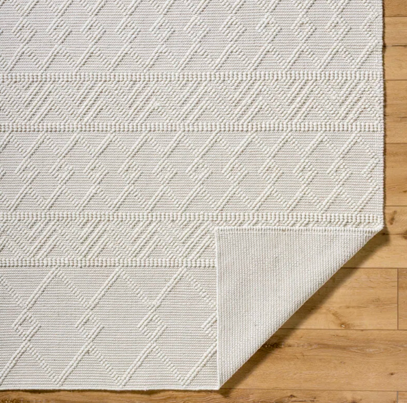 8x10 Moroccan cream flatweave rug 🤍