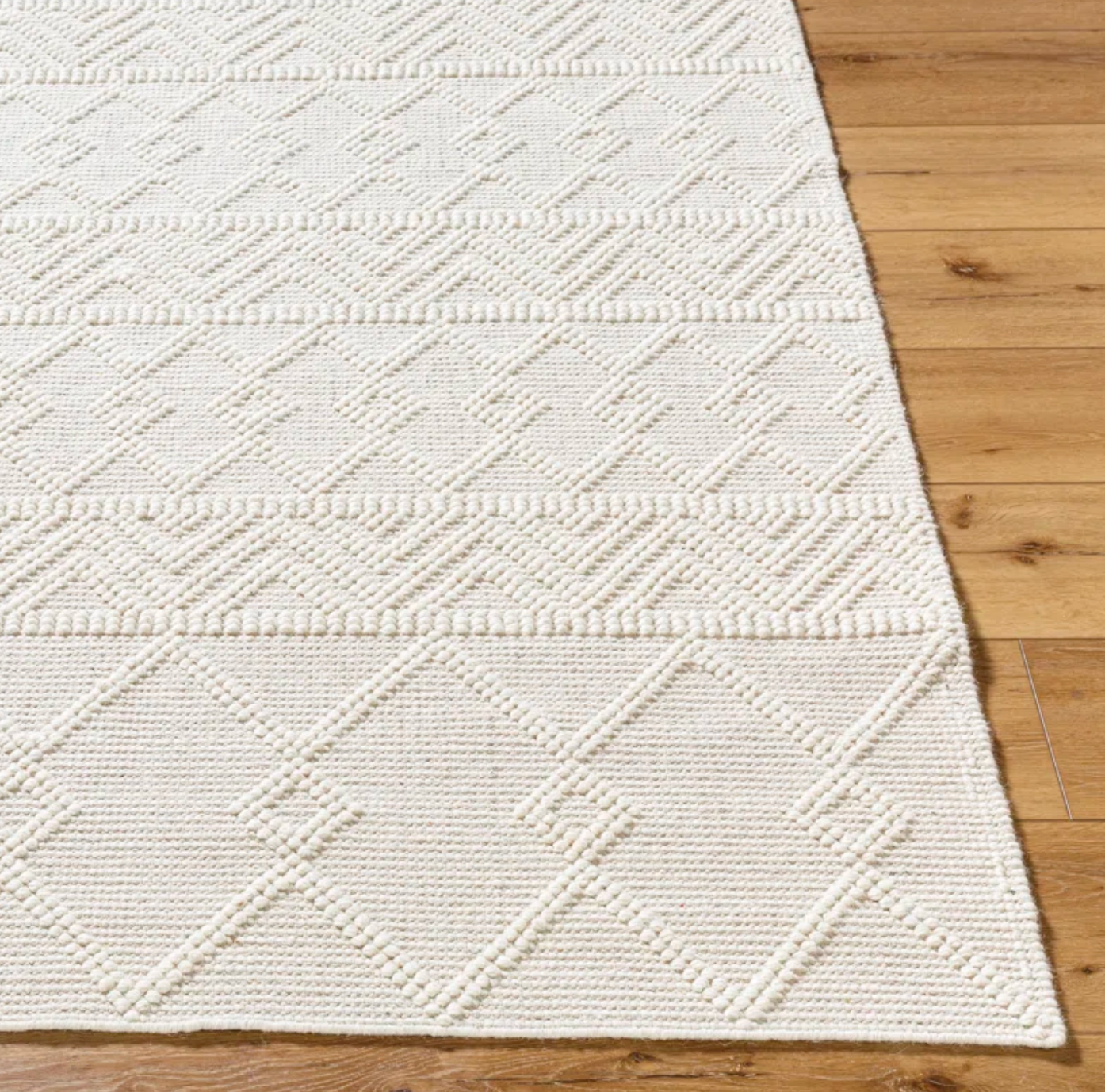 8x10 Moroccan cream flatweave rug 🤍