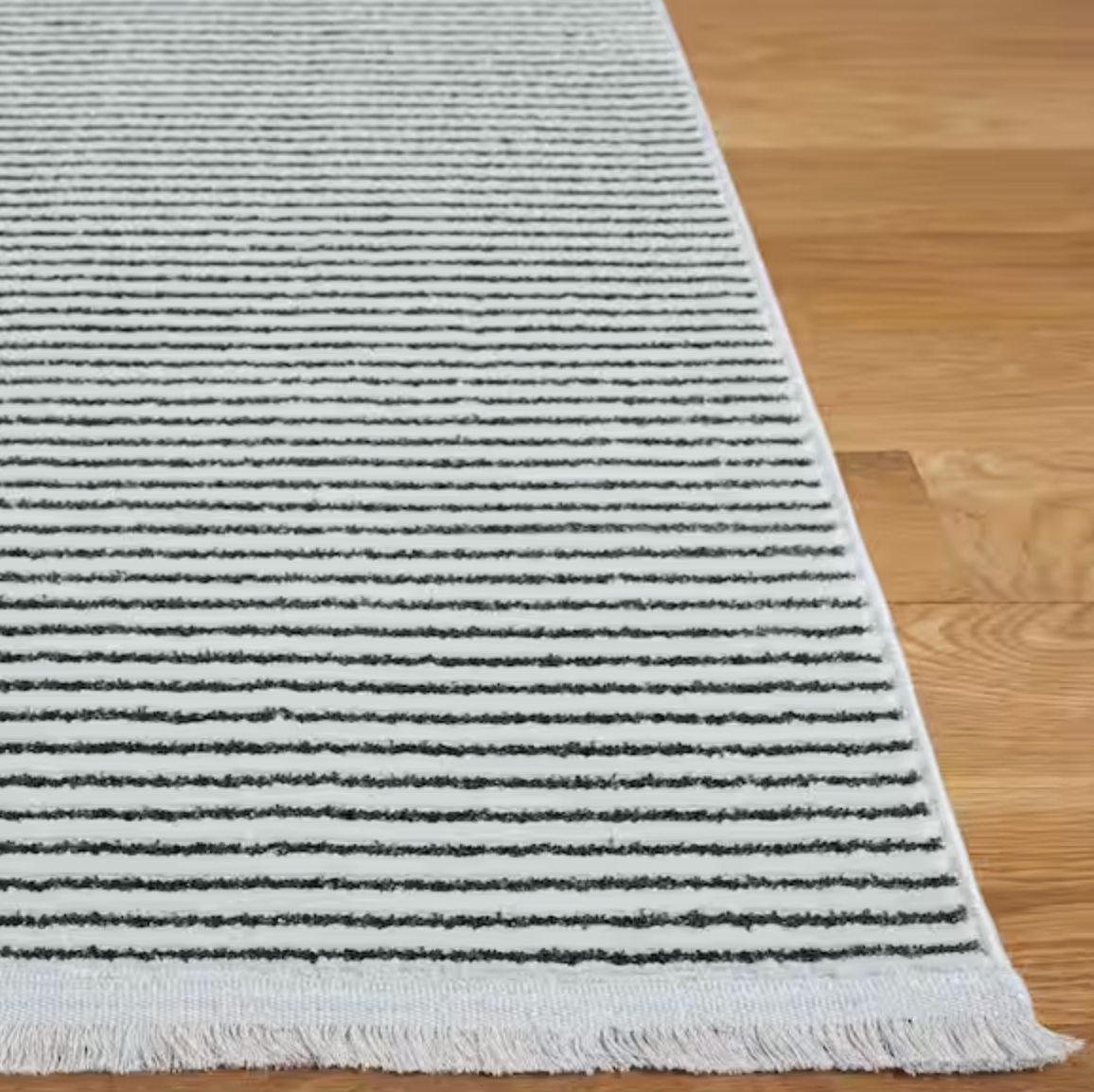 8x10 green/beige striped rug 🍀