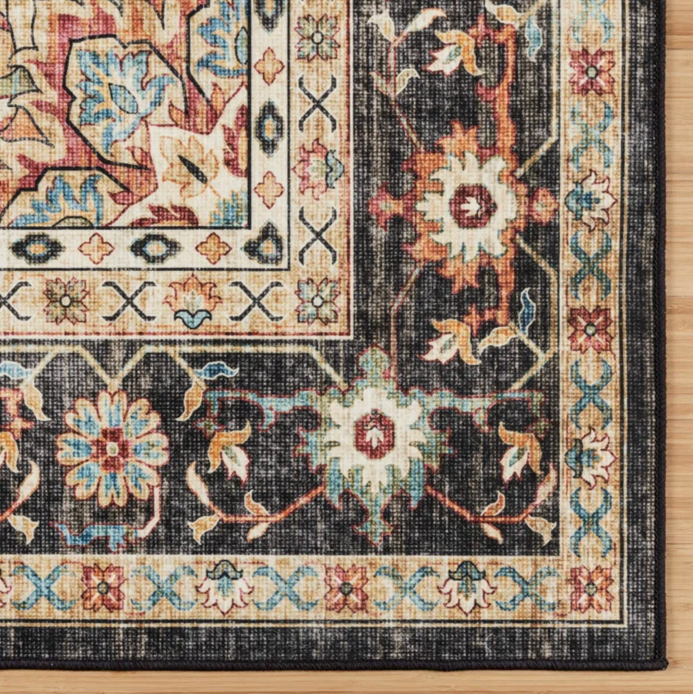 8x10 washable black & beige medallion rug 🖤