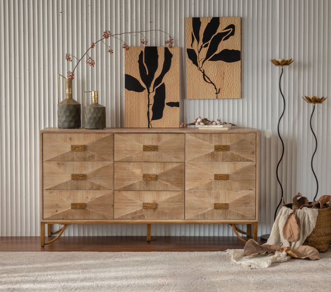 9-Drawer wooden dresser w/ sculpted front ⛰️