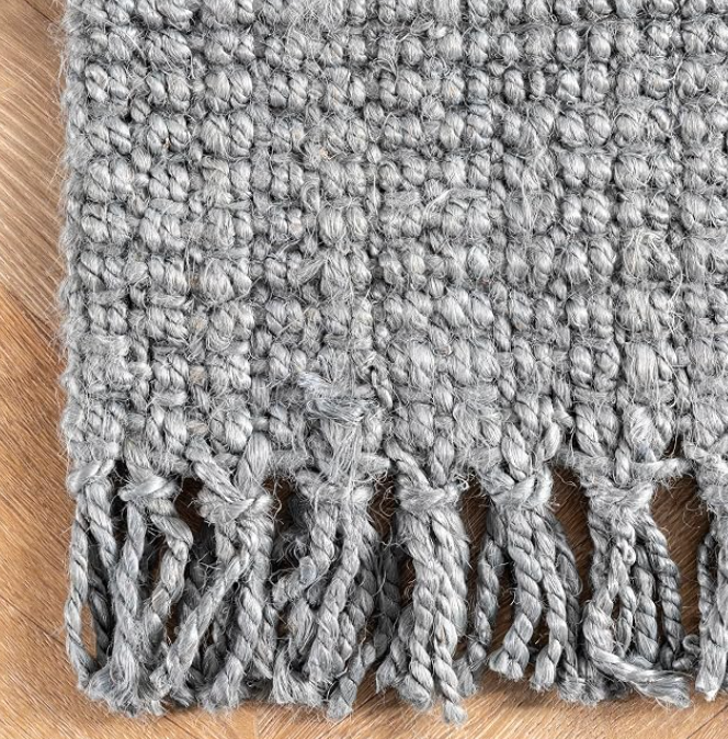 5' x 7'6" handmade chunky grey jute rug w/ tassels 🩶