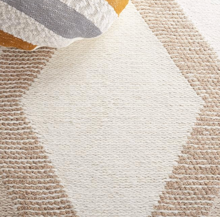 6' square natural & ivory handmade boho wool rug 🪴