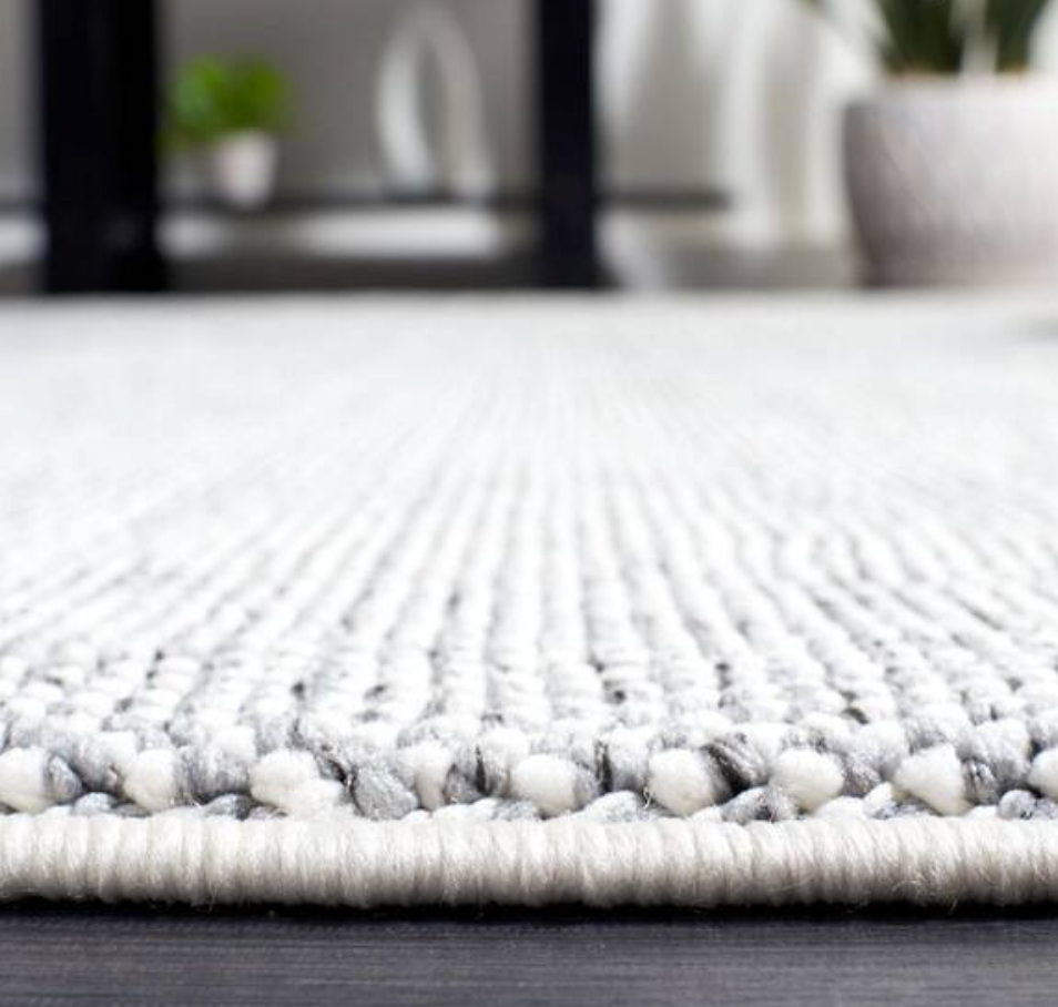 9x12 ivory/power blue loomed indoor rug 🩵