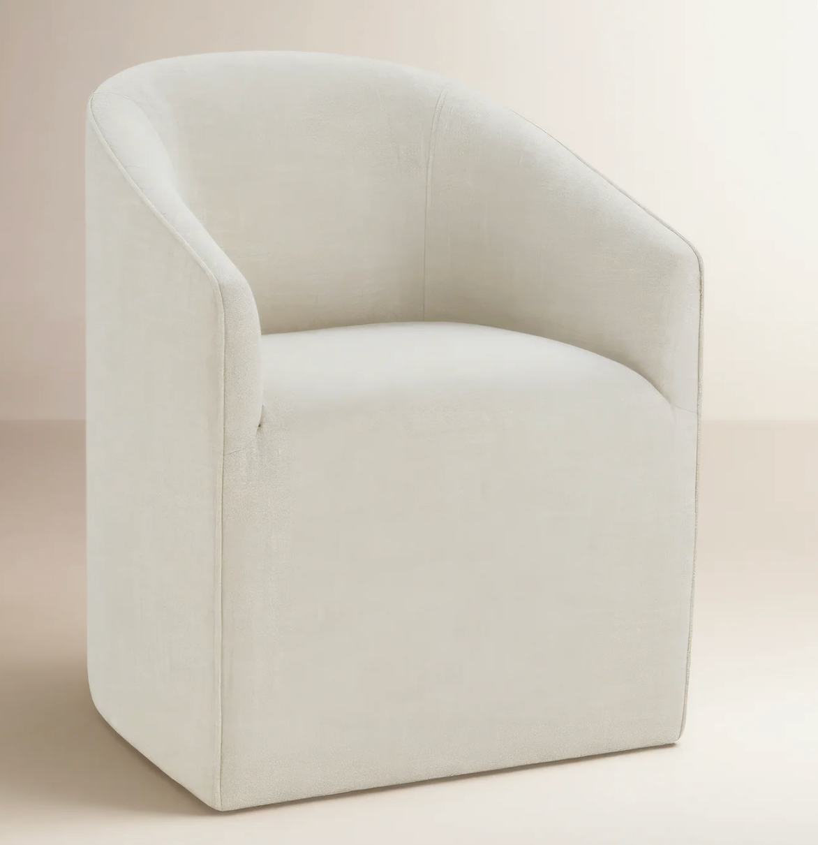 Birch Lane cream linen chair w/ castors 🦋