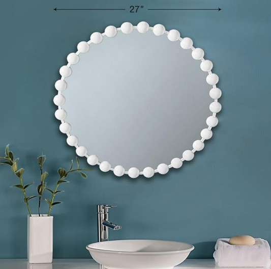White 27" round beaded wall mirror 🤍