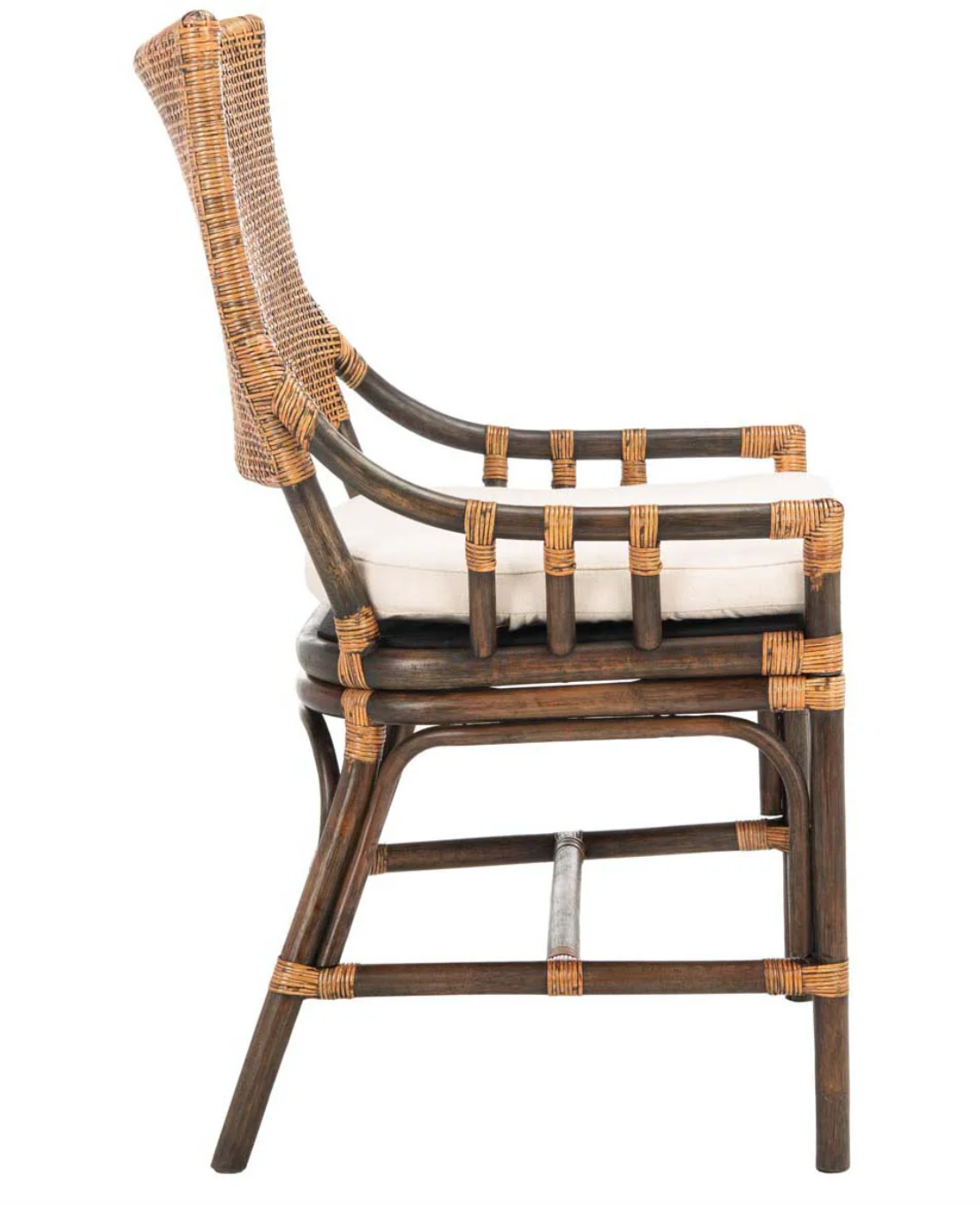 Natural wicker rattan chair w/ white cushion & high back 🌼